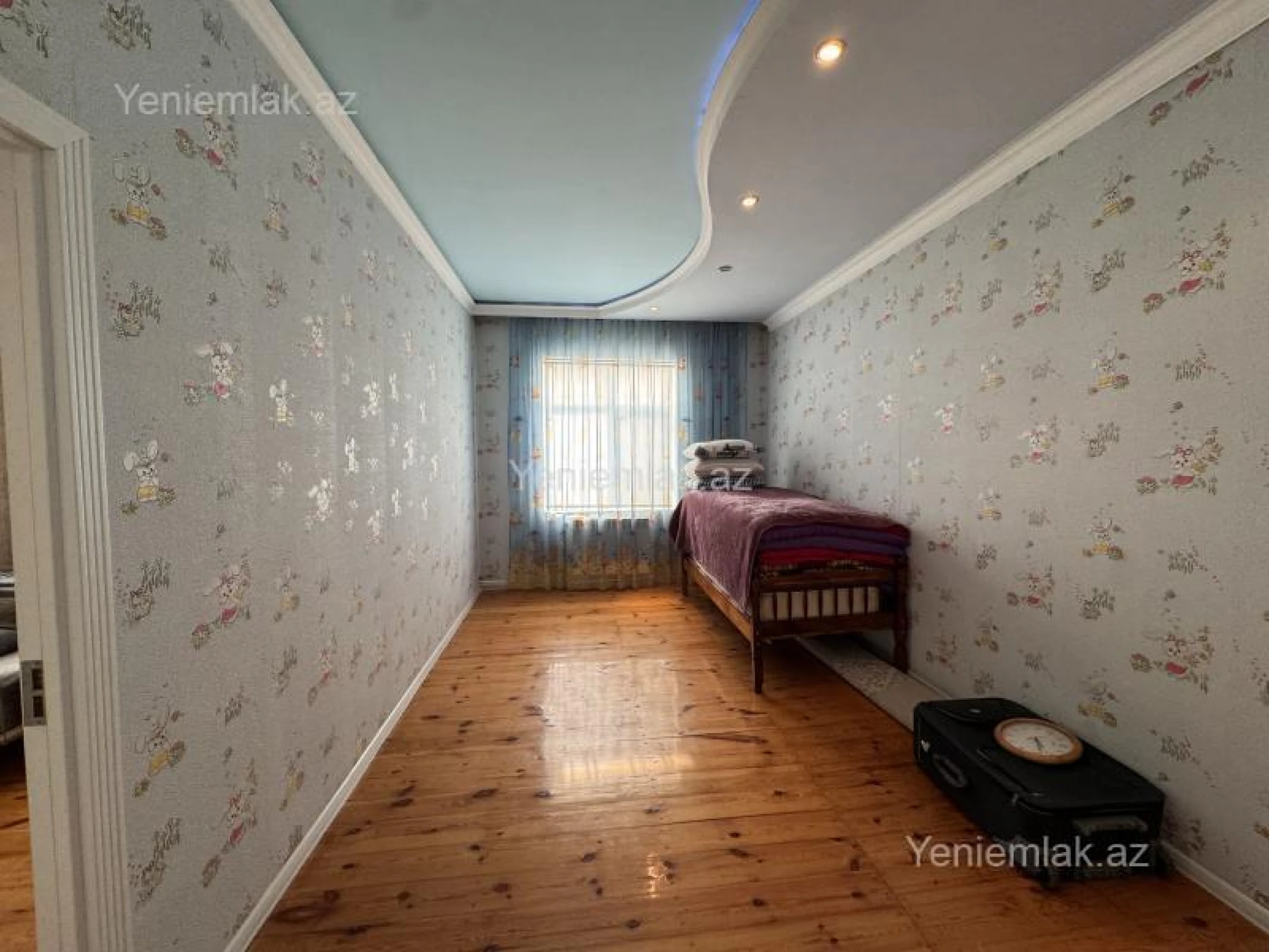 Satılır 4 otaqlı həyət evi 154 m²