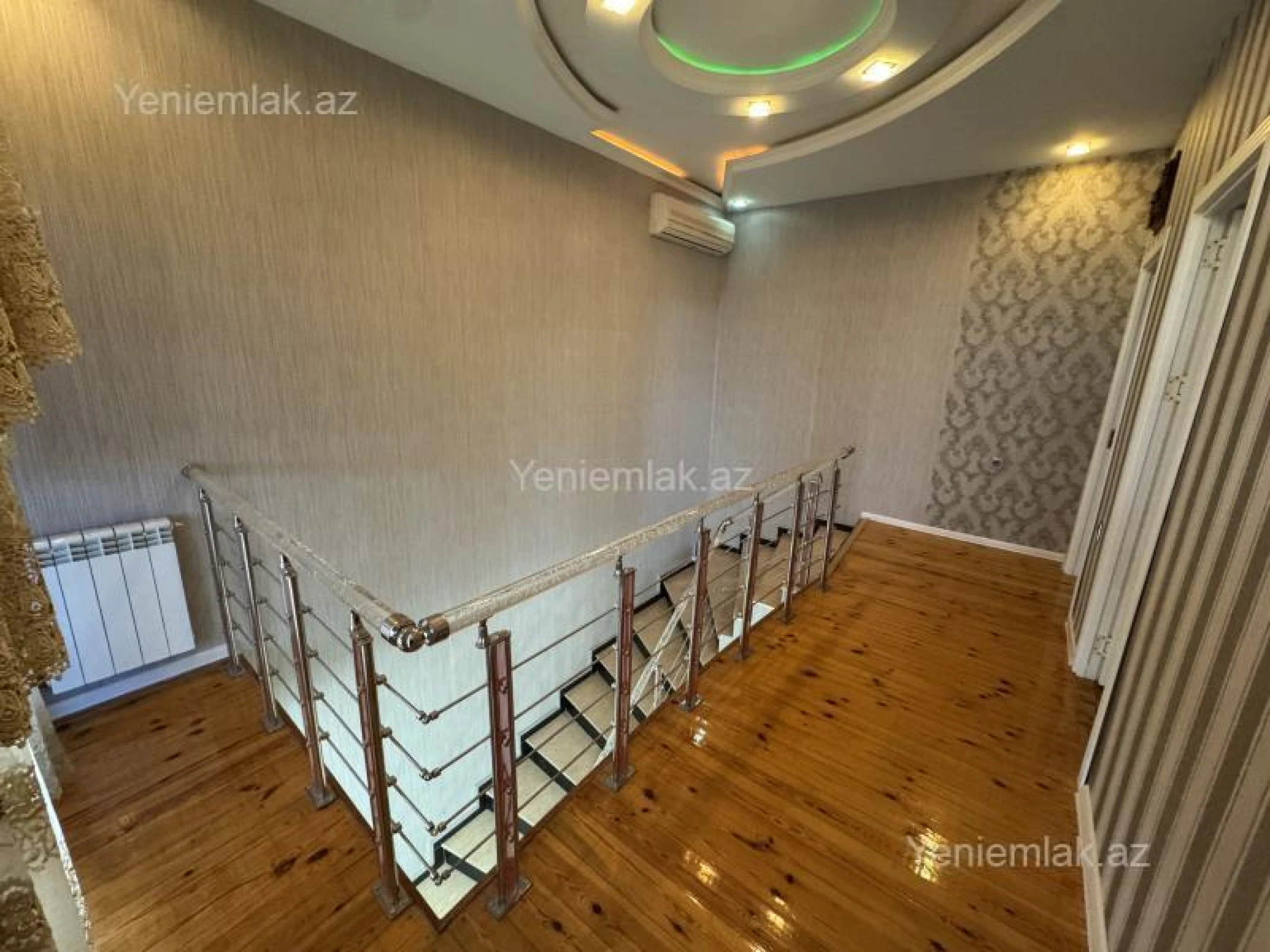 Satılır 4 otaqlı həyət evi 154 m²