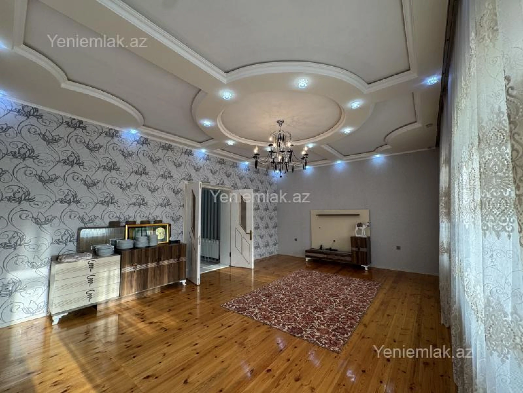 Satılır 4 otaqlı həyət evi 154 m²