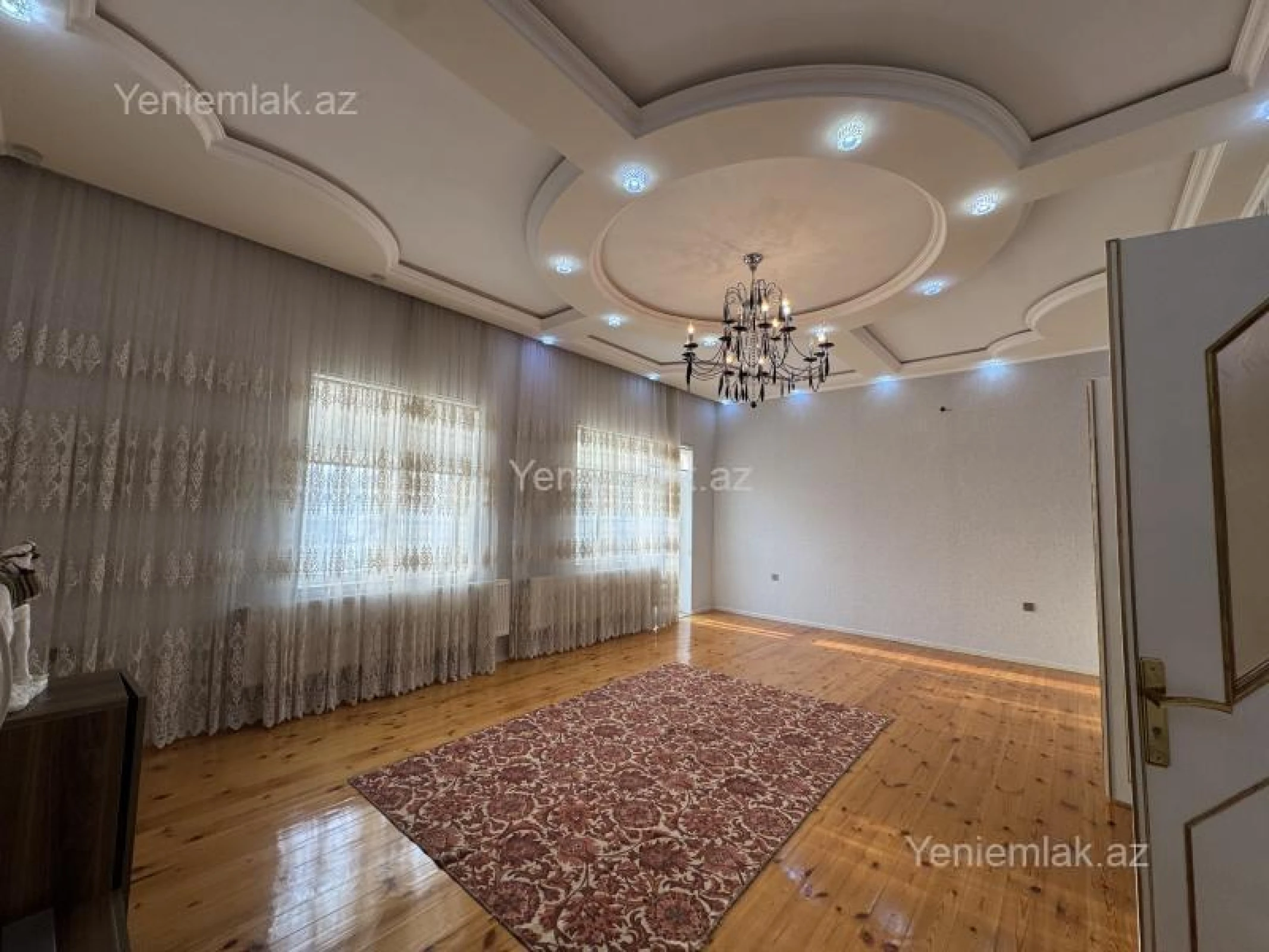 Satılır 4 otaqlı həyət evi 154 m²