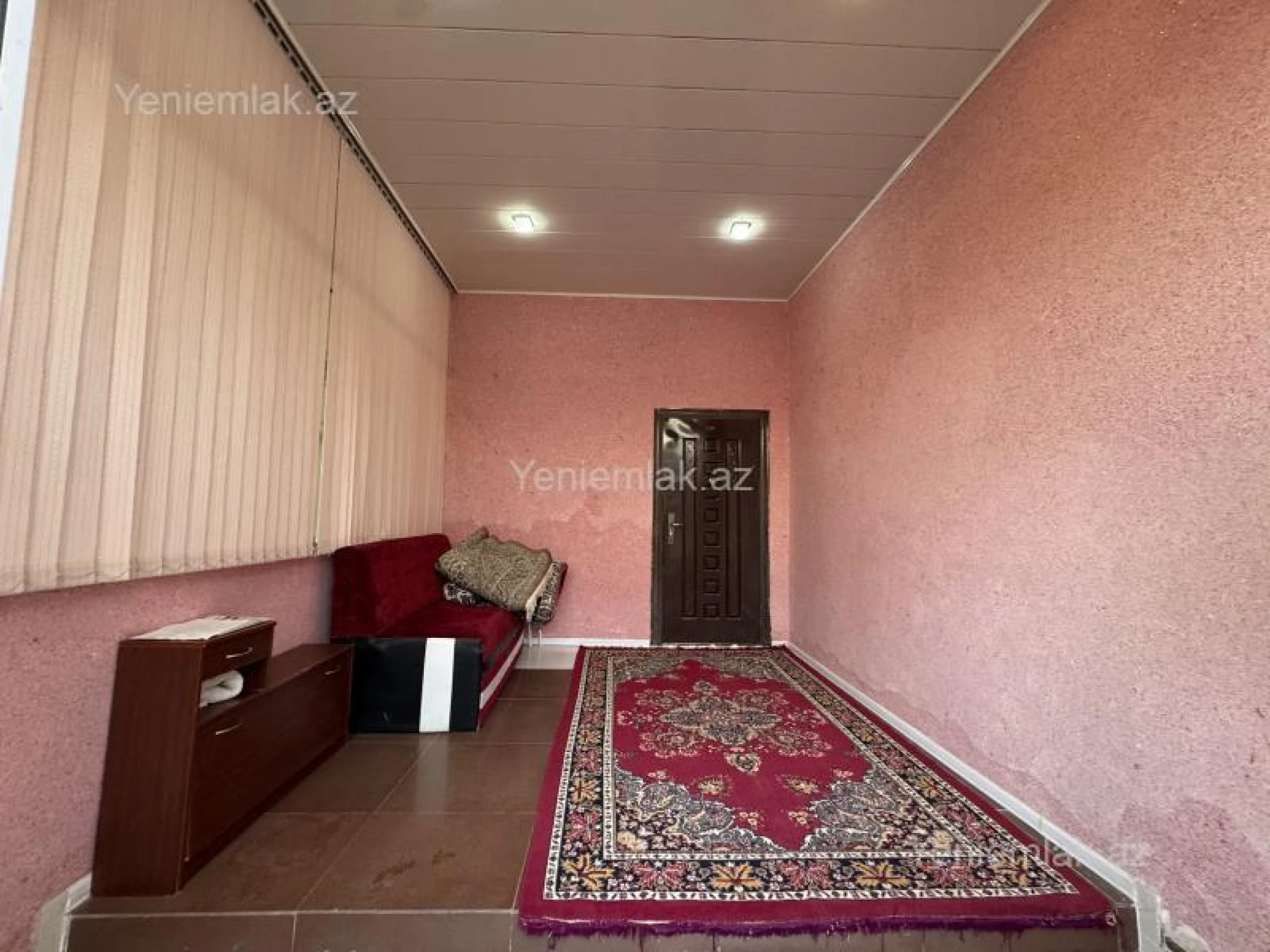 Satılır 4 otaqlı həyət evi 154 m²