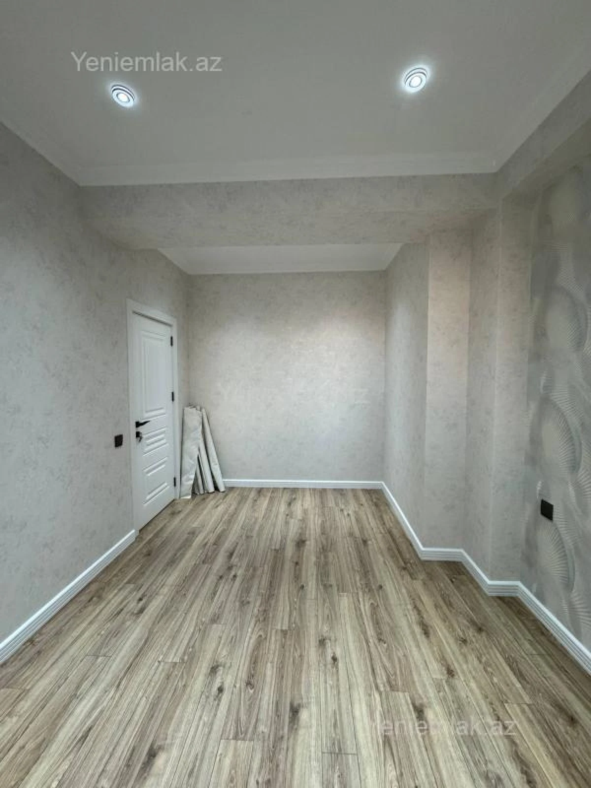 Satılır 3 otaqlı yeni tikili 84 m²