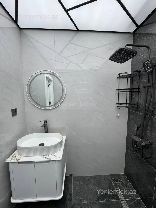 Satılır 3 otaqlı yeni tikili 84 m²