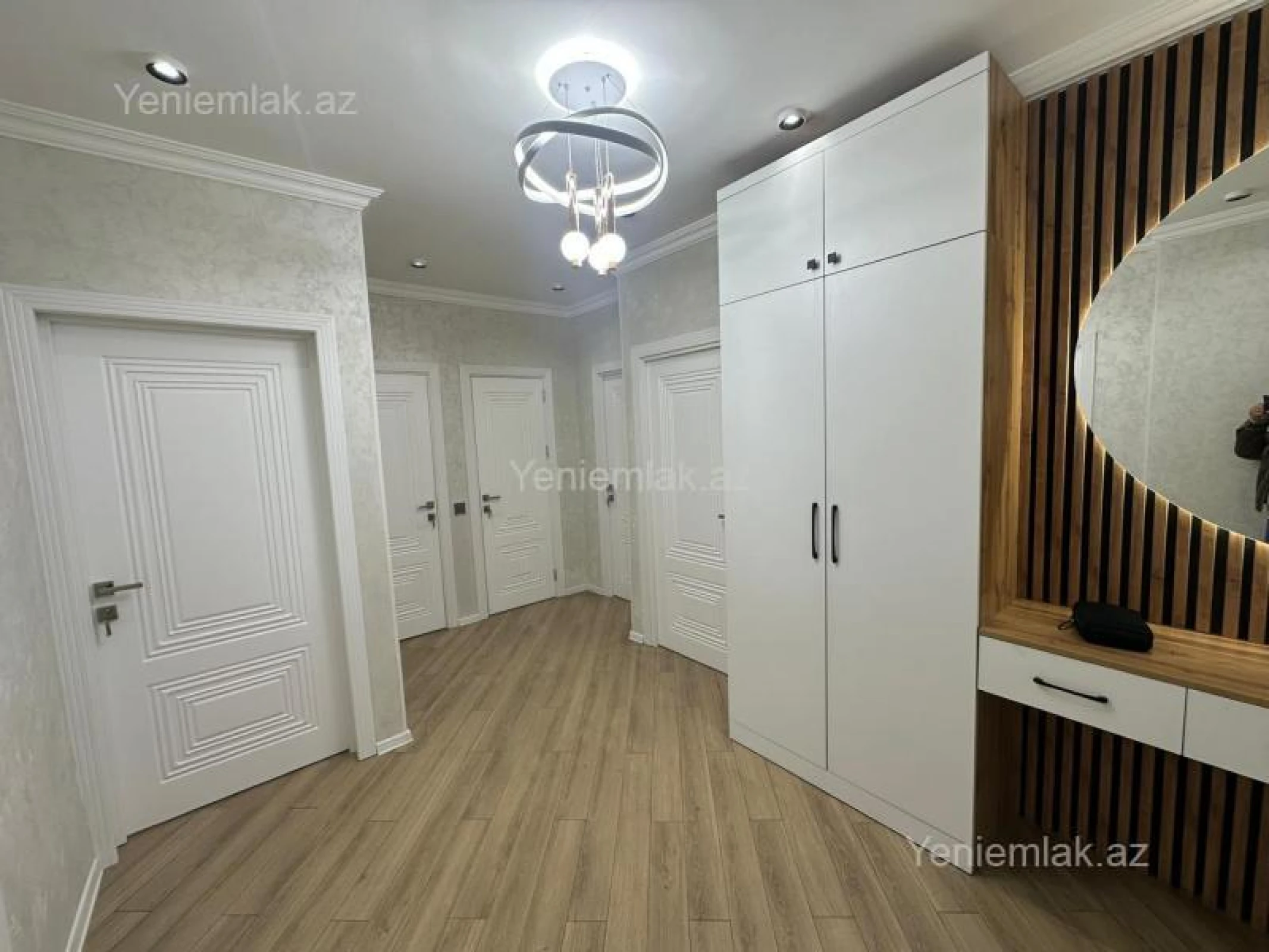 Satılır 3 otaqlı köhnə tikili 80 m²