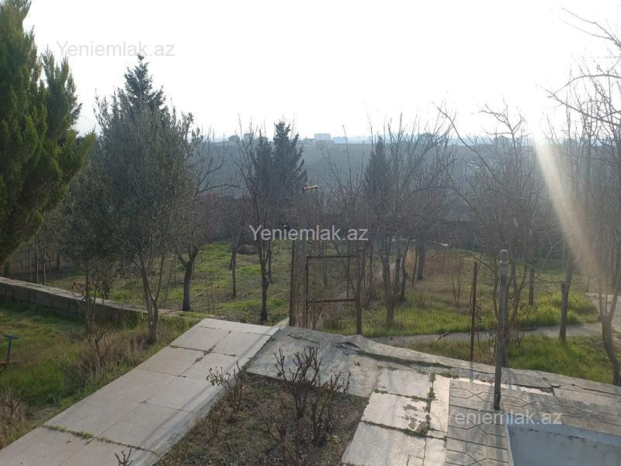 Satılır 6 otaqlı həyət evi 180 m²