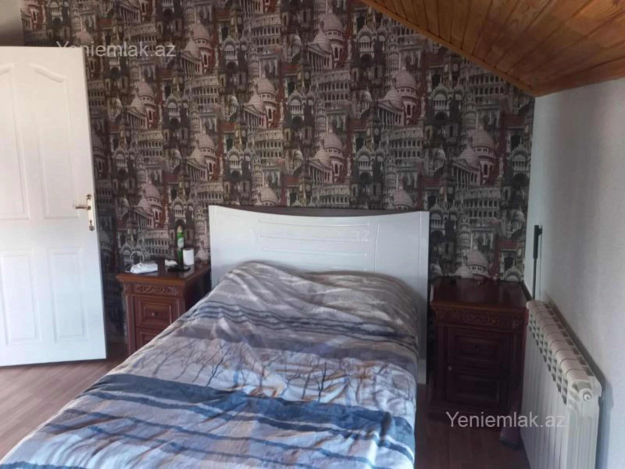 Satılır 6 otaqlı həyət evi 180 m²