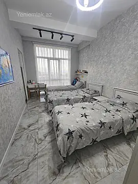 Satılır 3 otaqlı yeni tikili 80 m²