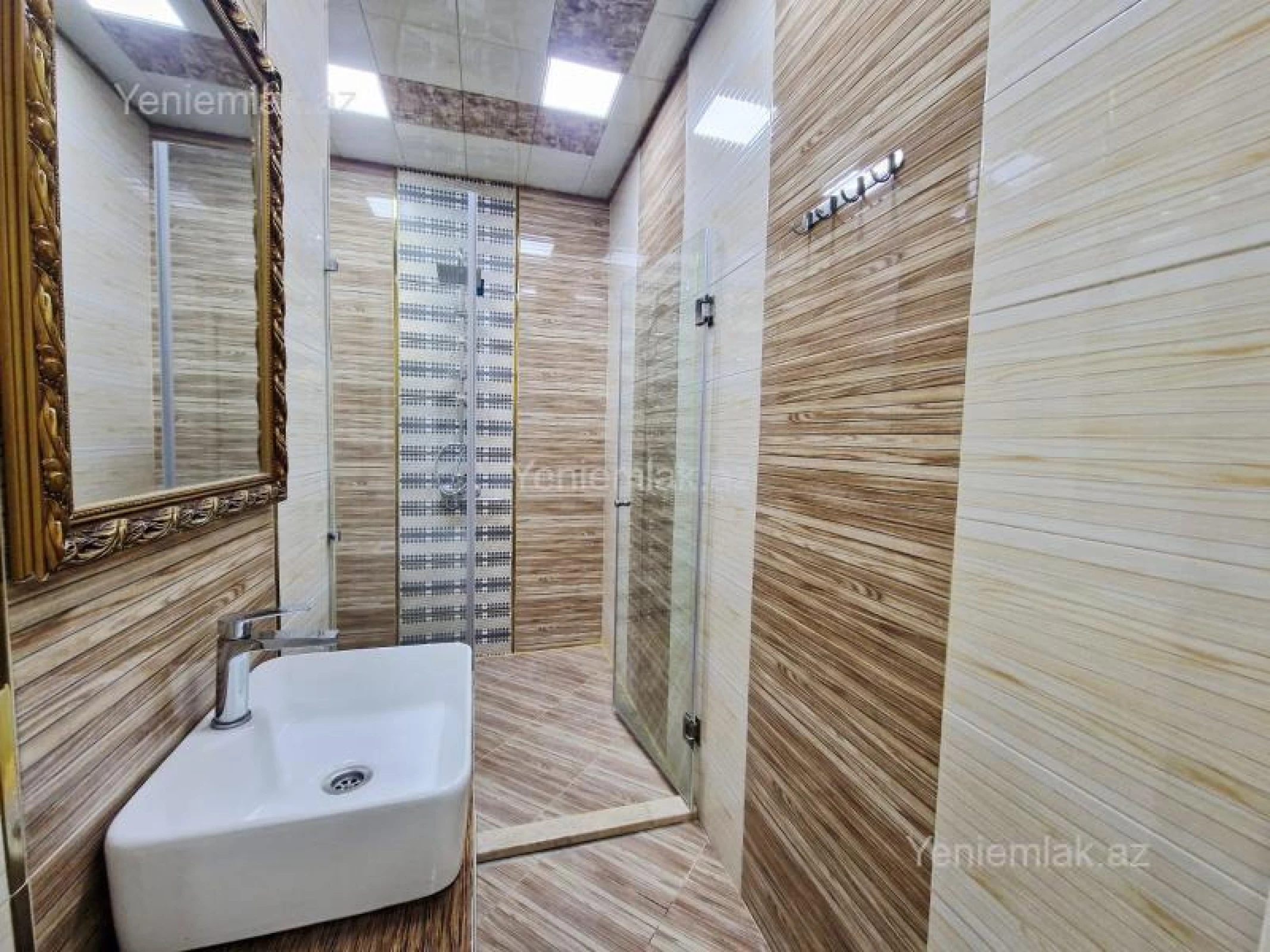 Satılır 3 otaqlı yeni tikili 96 m²