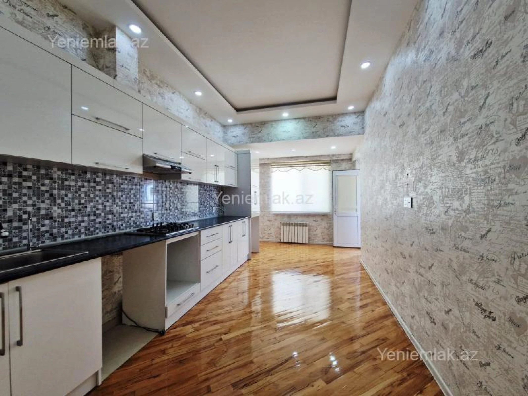 Satılır 3 otaqlı yeni tikili 96 m²