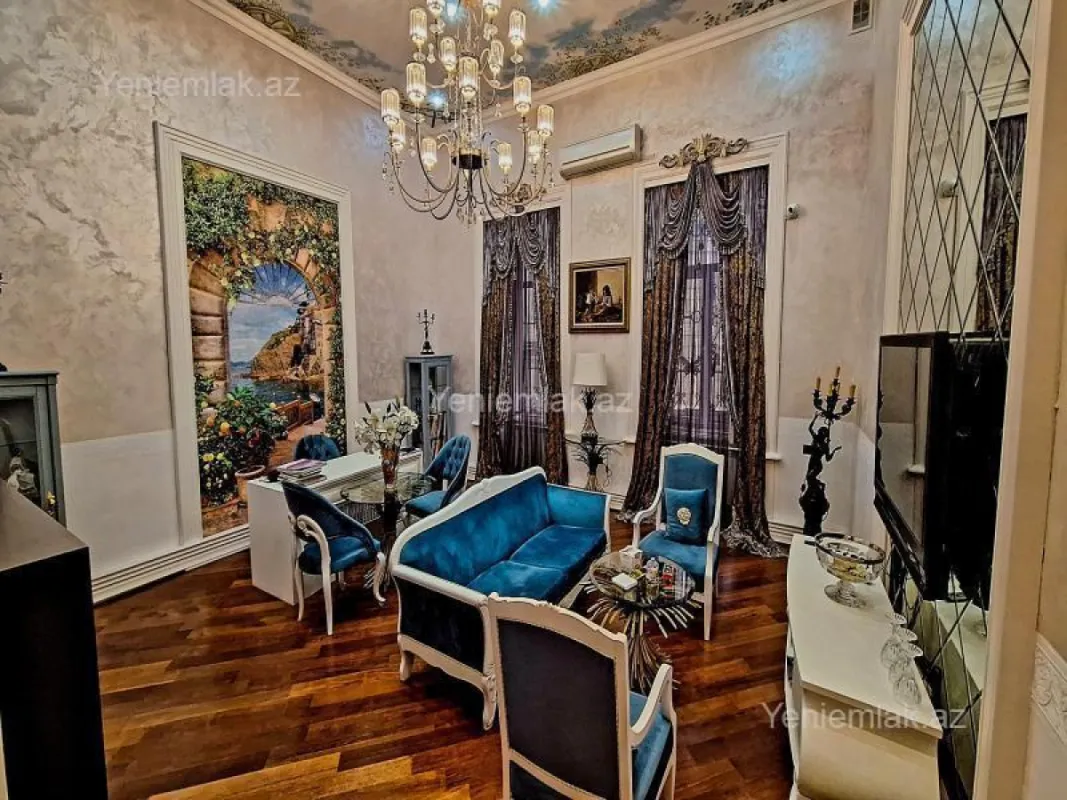 Satılır 5 otaqlı ofis 166 m²