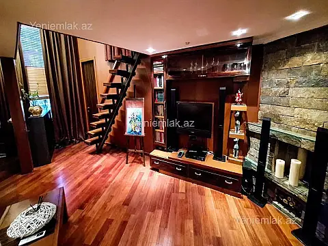 Satılır 5 otaqlı ofis 166 m²