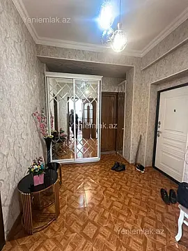 Satılır 2 otaqlı yeni tikili 75 m²