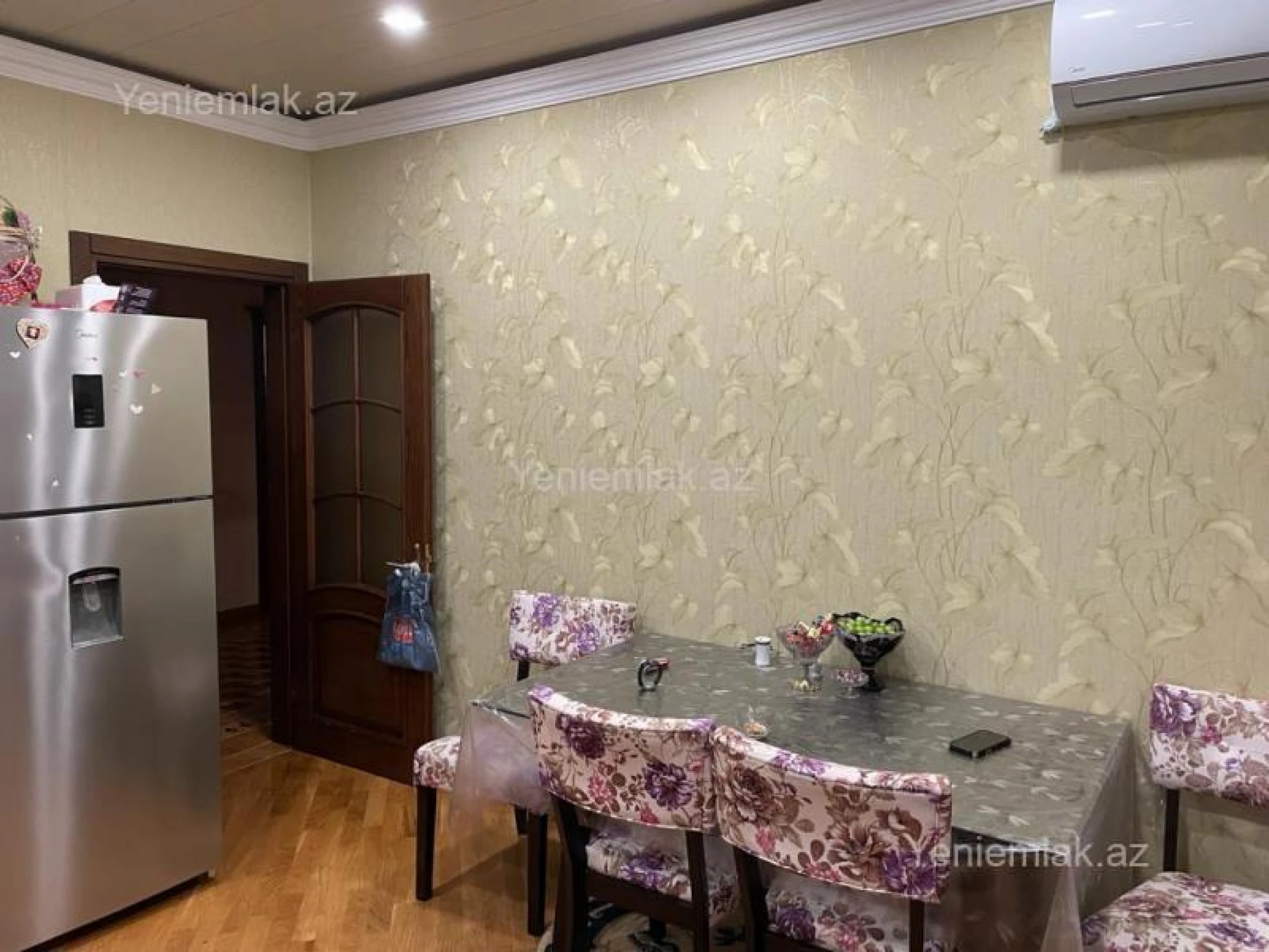 Satılır 4 otaqlı yeni tikili 174 m²