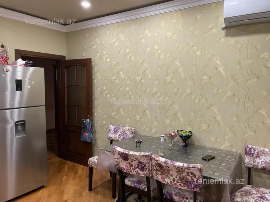 Satılır 4 otaqlı yeni tikili 174 m²