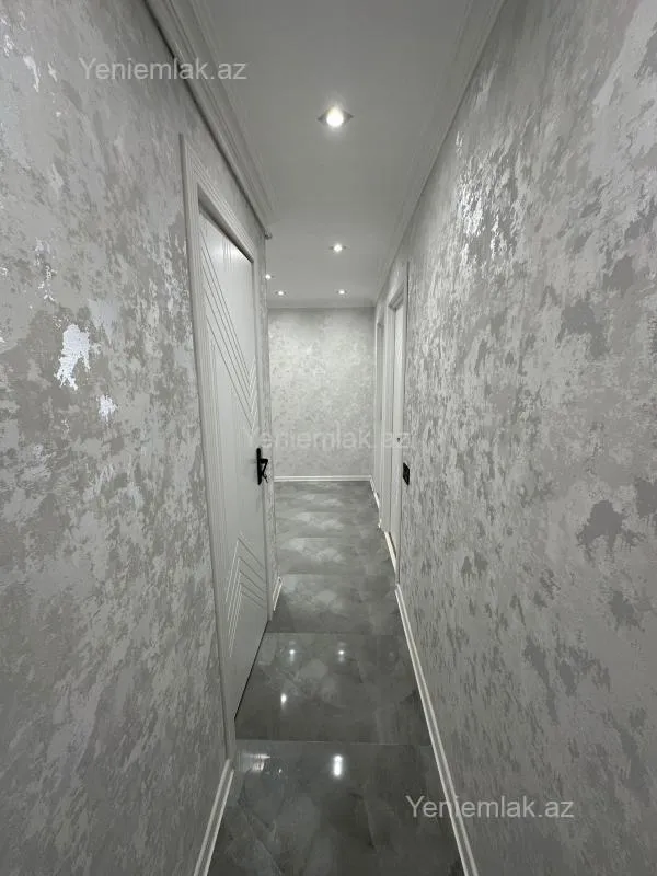 Satılır 3 otaqlı köhnə tikili 70 m²