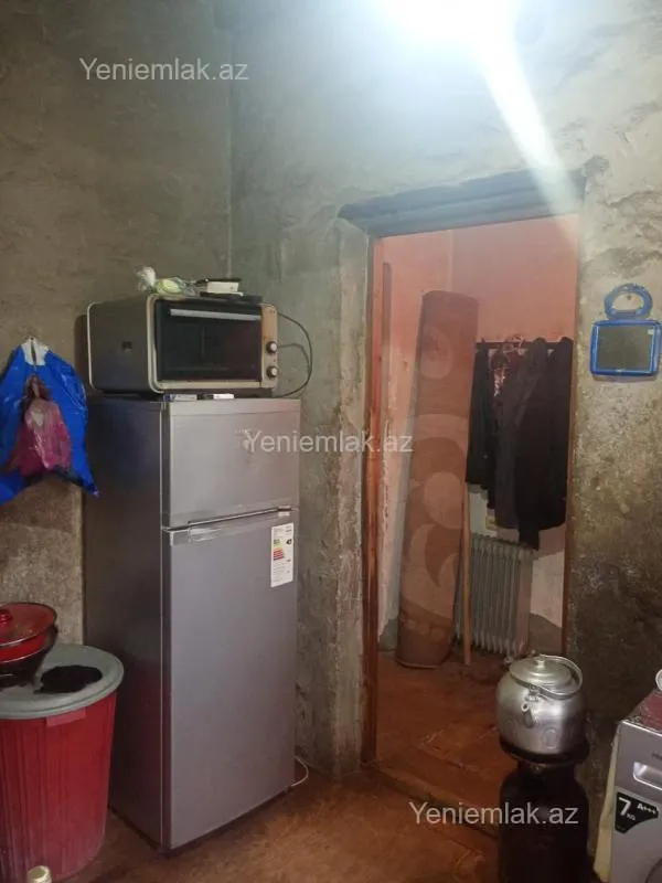 Satılır 1 otaqlı həyət evi 56 m²