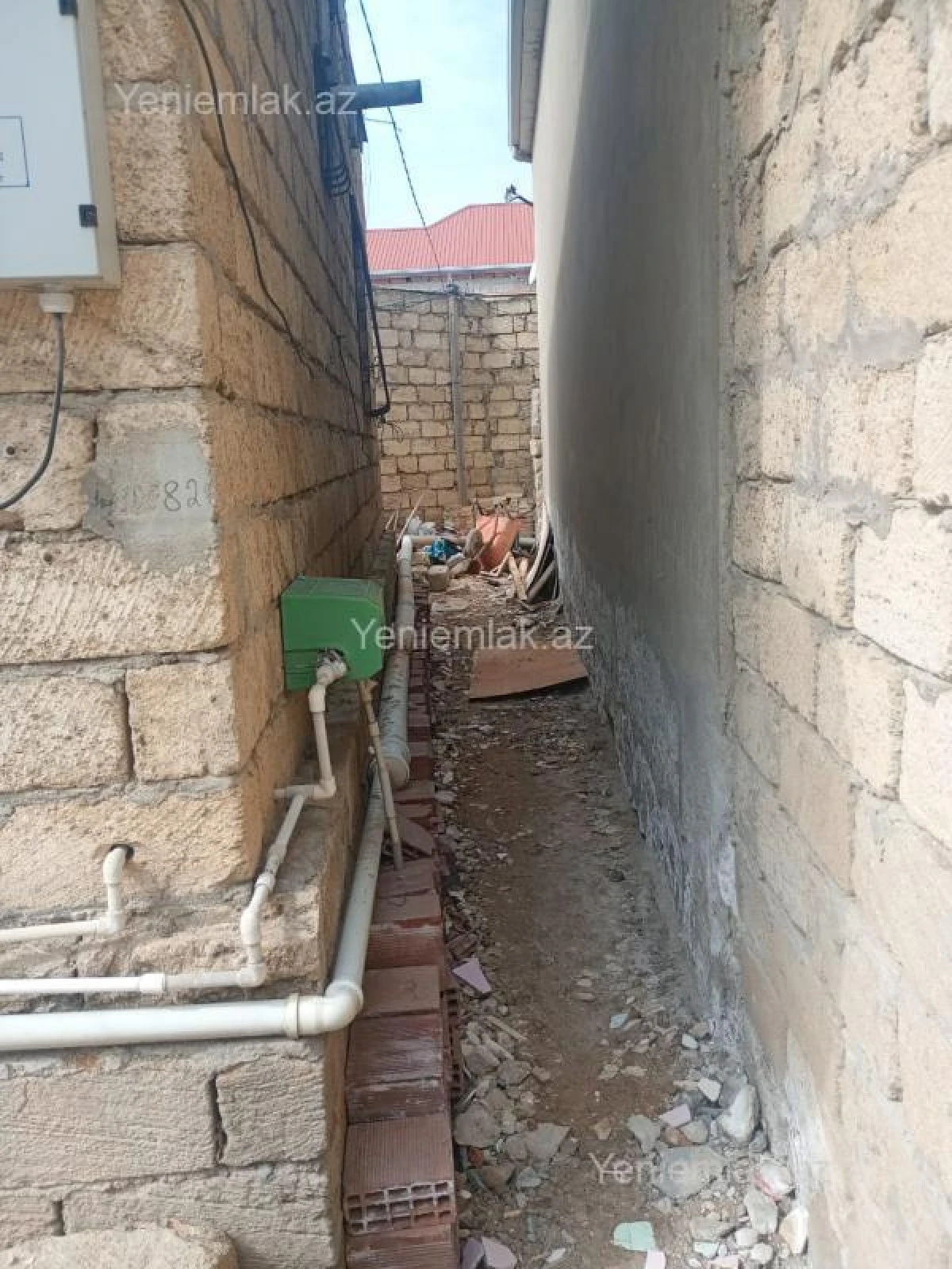 Satılır 1 otaqlı həyət evi 56 m²