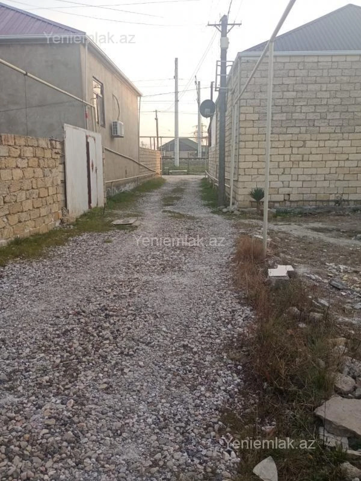 Satılır 1 otaqlı həyət evi 56 m²
