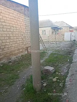 Satılır 1 otaqlı həyət evi 56 m²