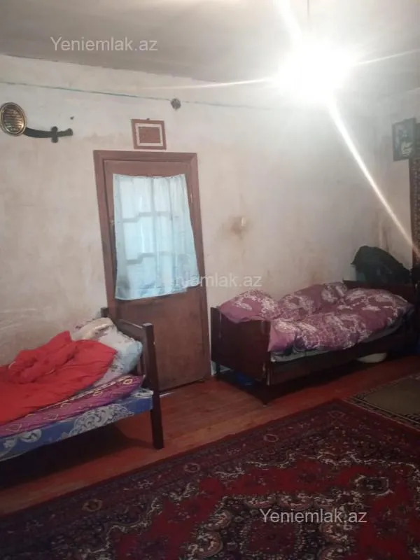 Satılır 1 otaqlı həyət evi 56 m²