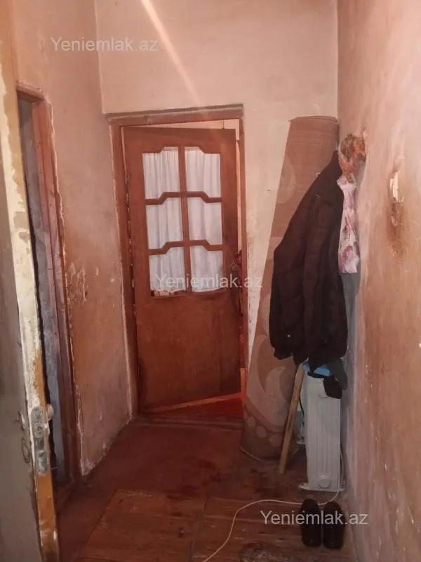 Satılır 1 otaqlı həyət evi 56 m²