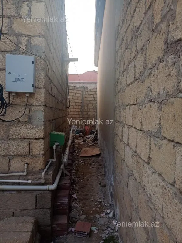 Satılır 1 otaqlı həyət evi 56 m²