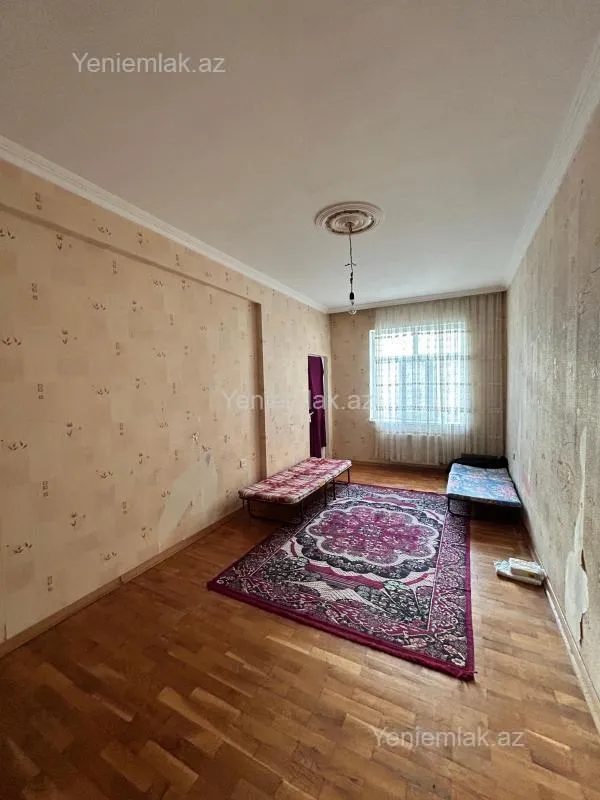 Satılır 3 otaqlı yeni tikili 88 m²