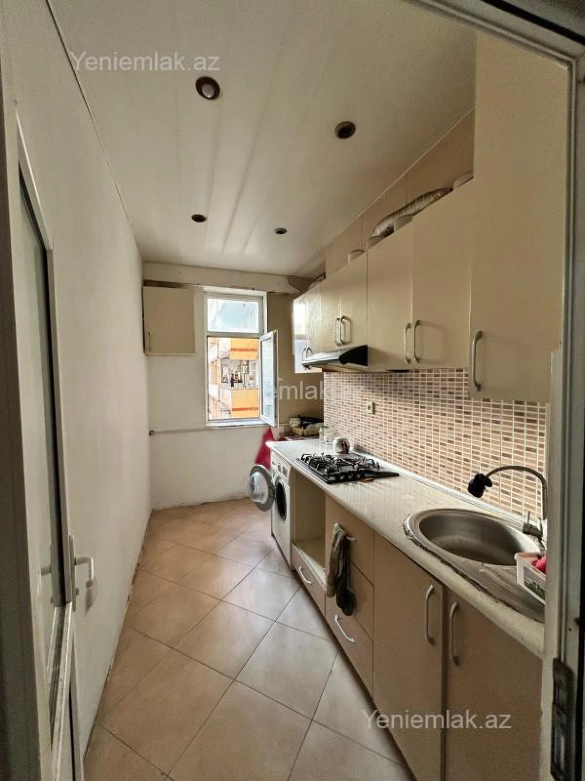 Satılır 3 otaqlı yeni tikili 88 m²