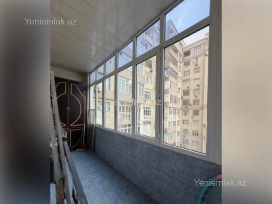 Satılır 3 otaqlı yeni tikili 125 m²