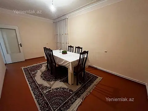 Satılır 2 otaqlı köhnə tikili 58 m²