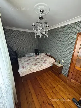 Satılır 2 otaqlı köhnə tikili 68 m²
