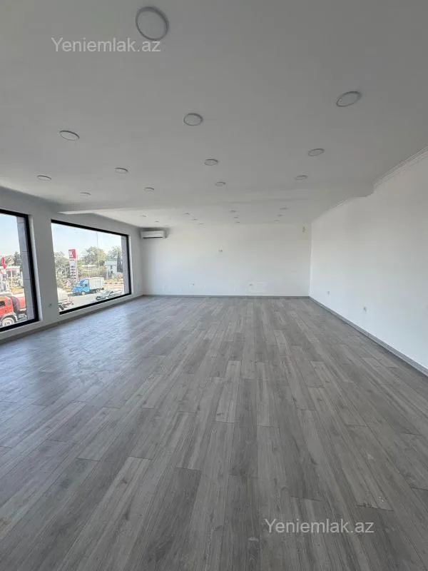 Satılır 5 otaqlı obyekt 180 m²