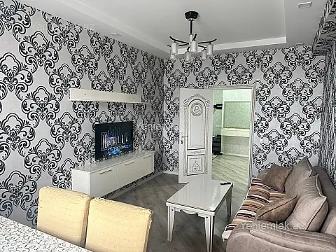 Satılır 3 otaqlı yeni tikili 94 m²