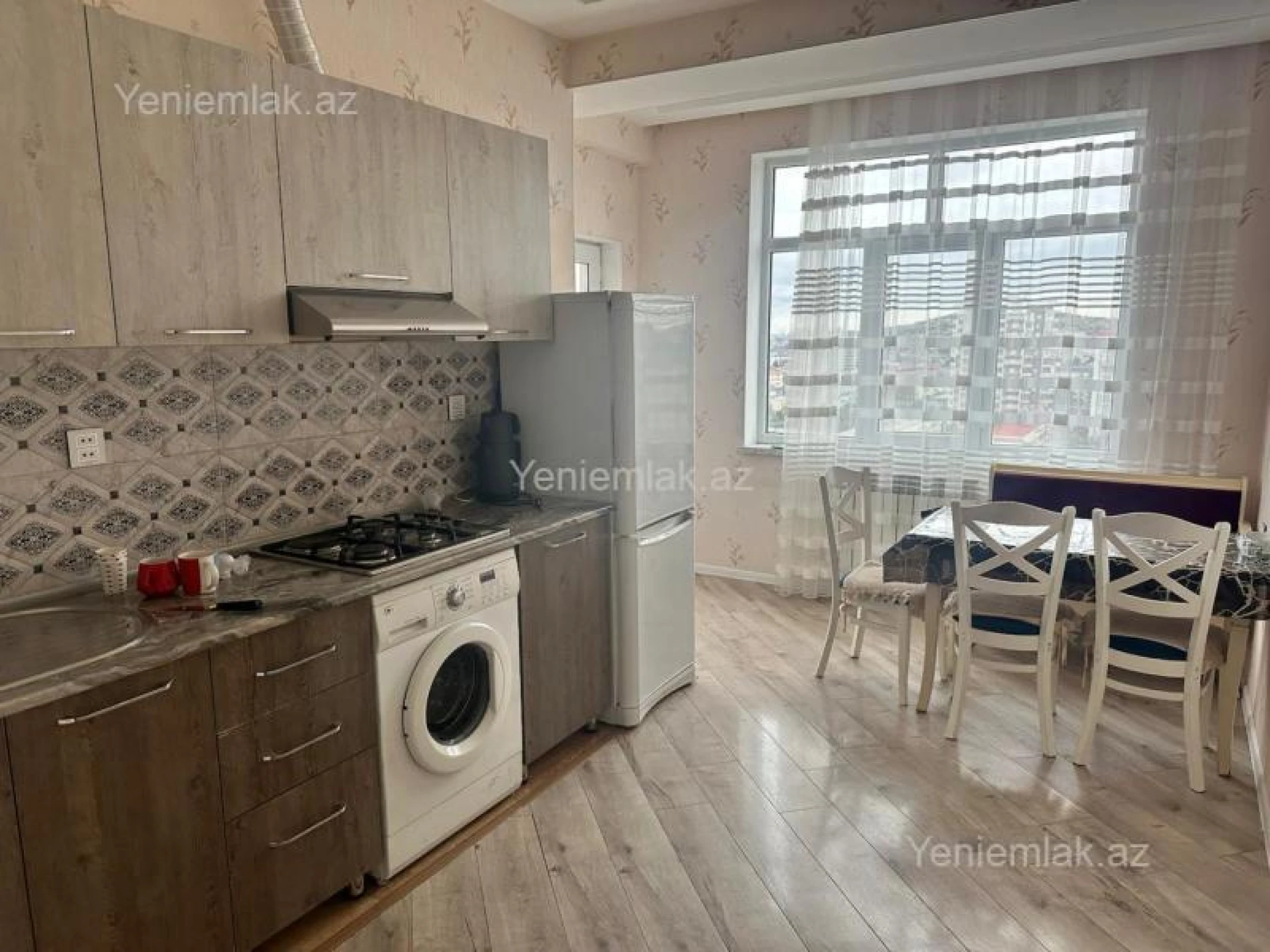 Satılır 3 otaqlı yeni tikili 94 m²