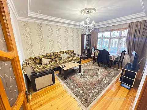 Satılır 2 otaqlı köhnə tikili 60 m² — Sumqayıt, 9-cu mikrorayon 2 otaq 60.00 m²