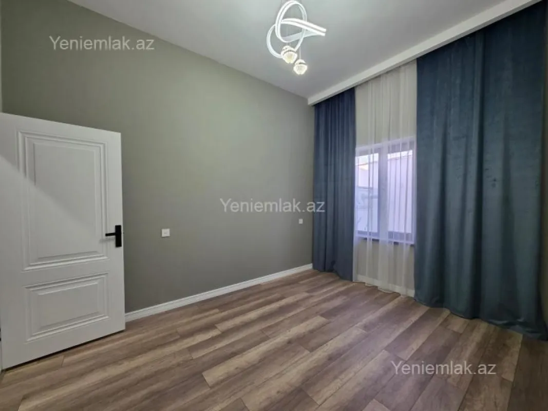 Satılır 4 otaqlı həyət evi 140 m²