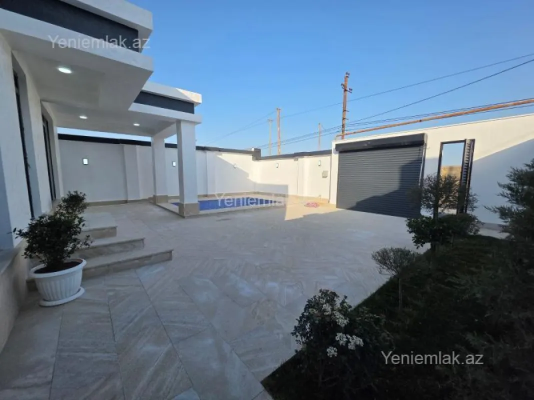 Satılır 4 otaqlı həyət evi 140 m²