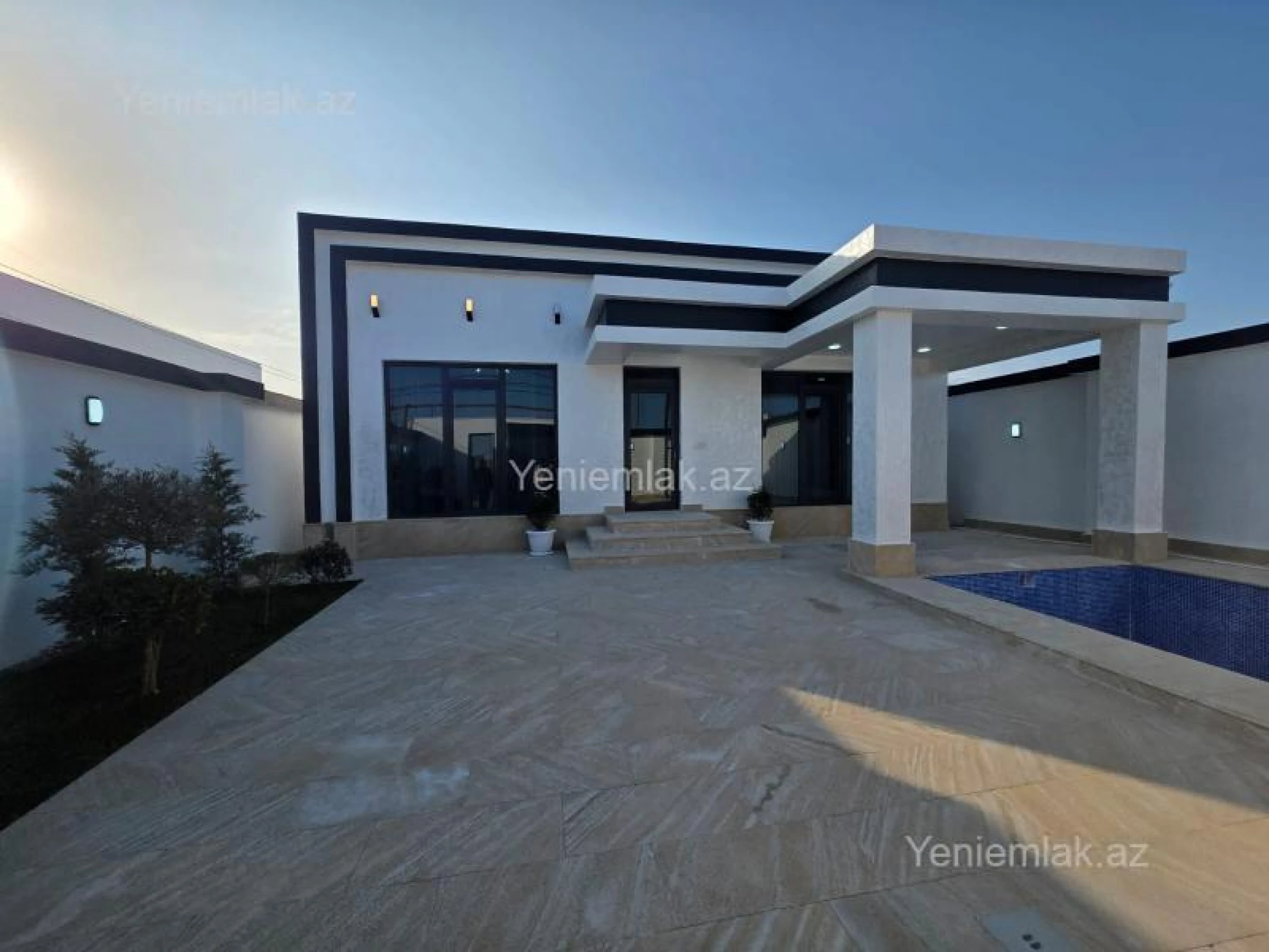 Satılır 4 otaqlı həyət evi 140 m²