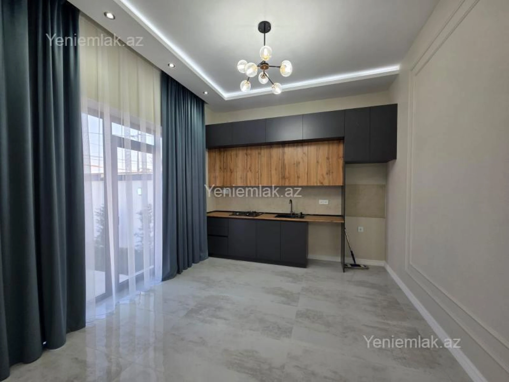 Satılır 4 otaqlı həyət evi 140 m²