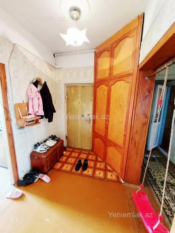 Satılır 3 otaqlı köhnə tikili 70 m²