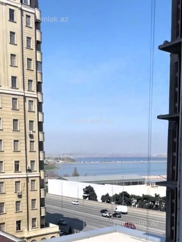 Satılır 2 otaqlı yeni tikili 66 m²
