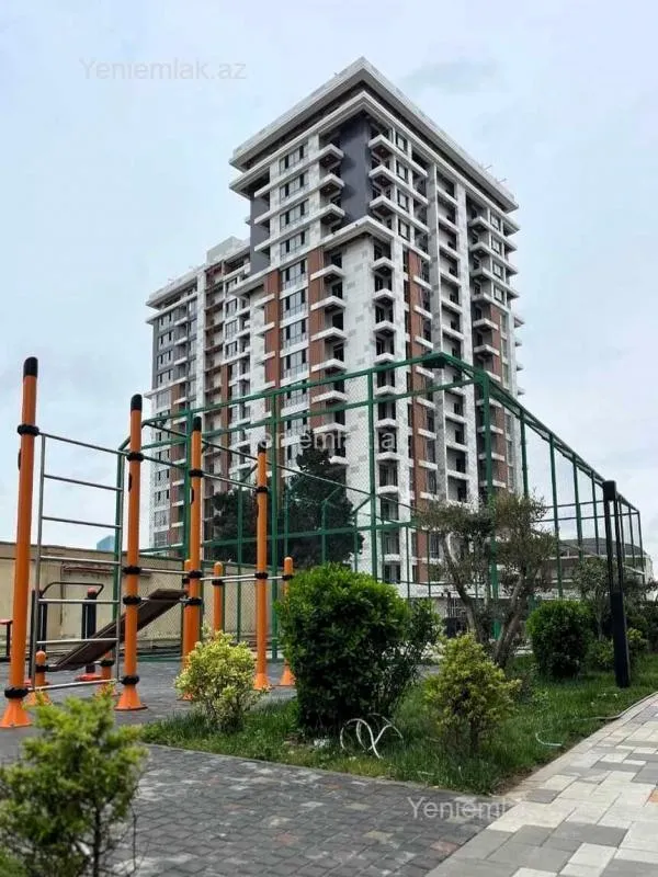 Satılır 2 otaqlı yeni tikili 66 m²