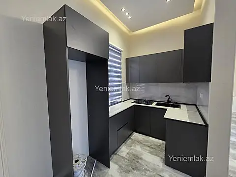 Satılır 4 otaqlı həyət evi 130 m²