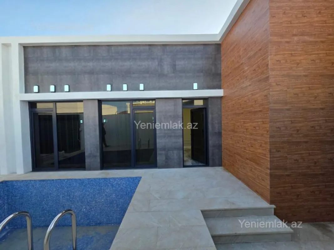 Satılır 4 otaqlı həyət evi 130 m²