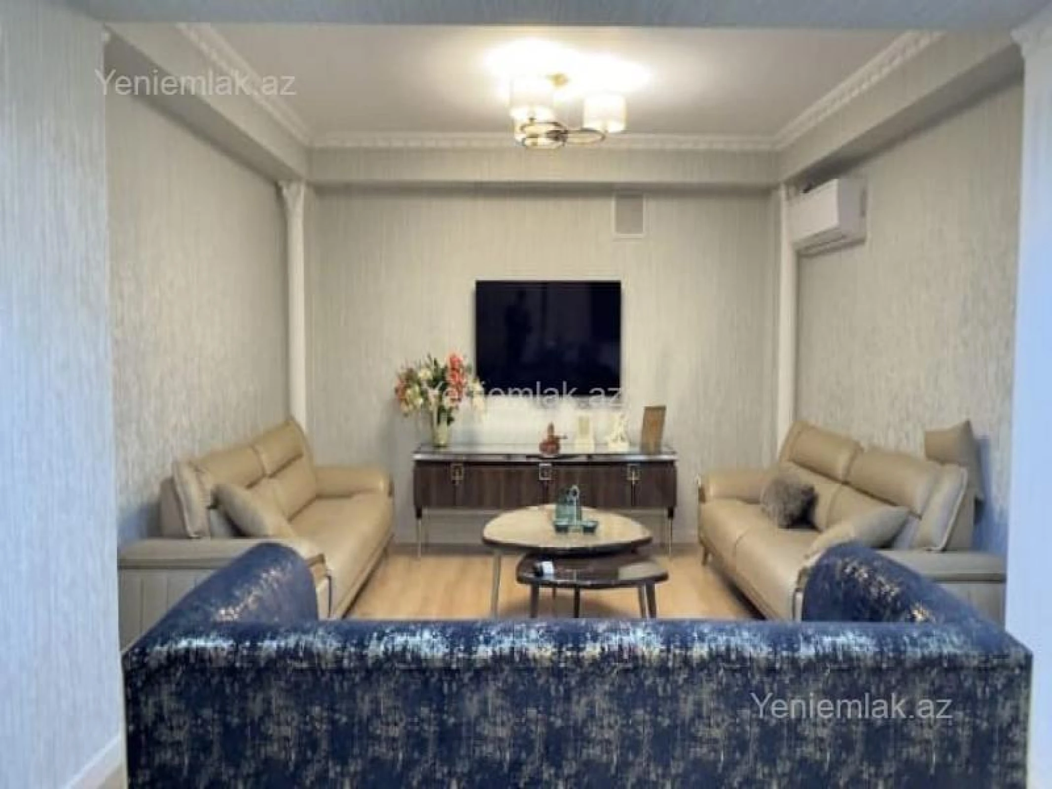 Satılır 7 otaqlı həyət evi 440 m²