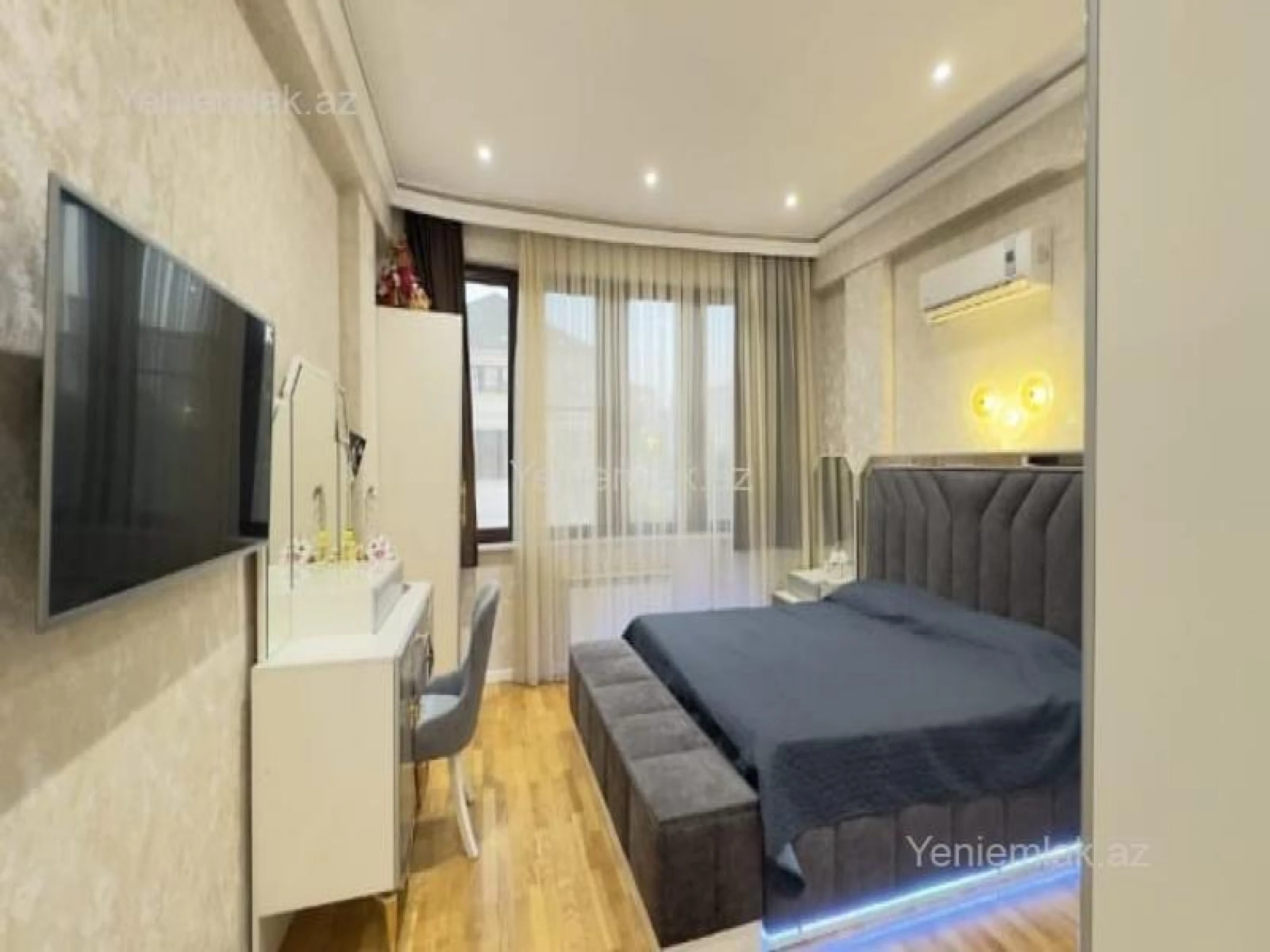Satılır 7 otaqlı həyət evi 440 m²