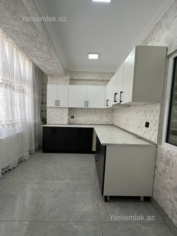 Satılır 2 otaqlı yeni tikili 60 m²