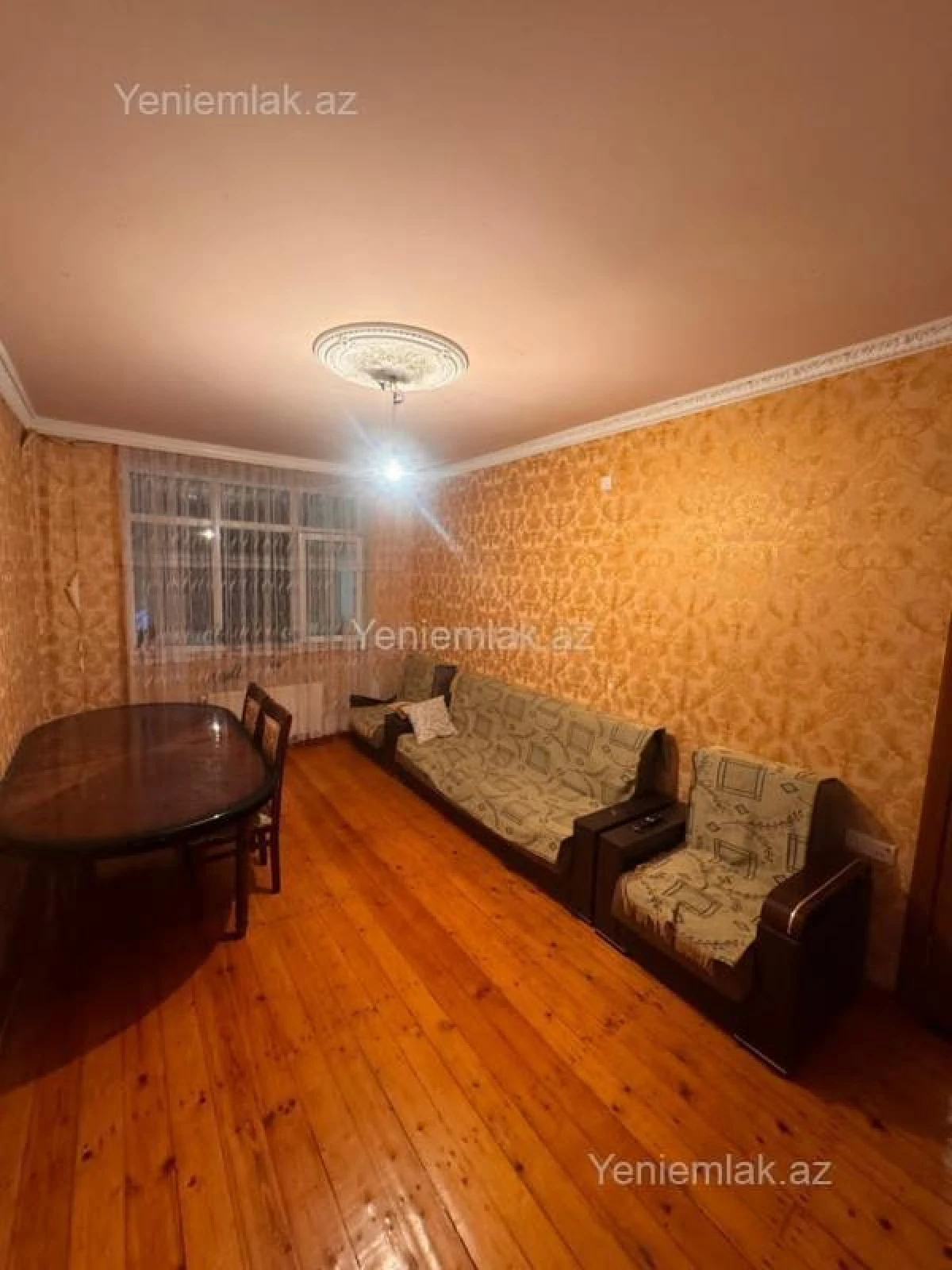 Satılır 5 otaqlı köhnə tikili 105 m²