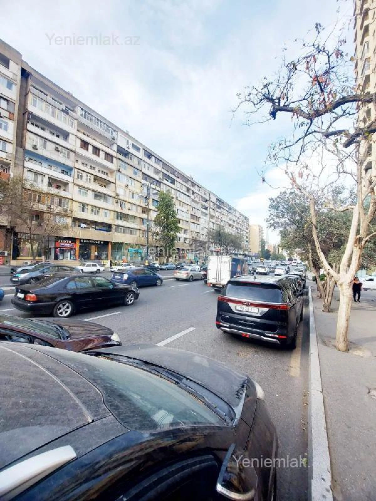 Satılır 10 otaqlı obyekt 800 m²