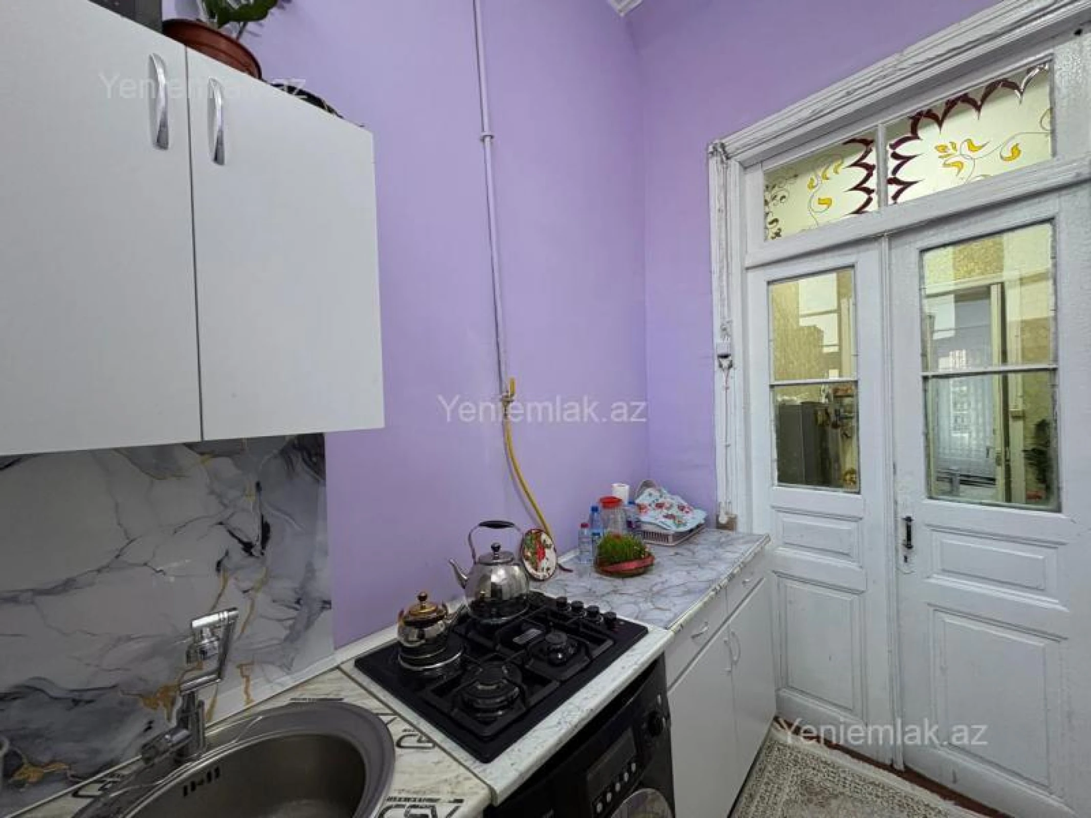 Satılır 1 otaqlı köhnə tikili 40 m²